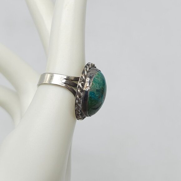 Vintage Navajo Sterling Silver Azurite Ring Size 7.5 With Rope-Edge Design - Picture 3 of 6